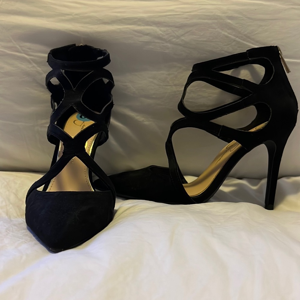 Jessica Simpson black heels